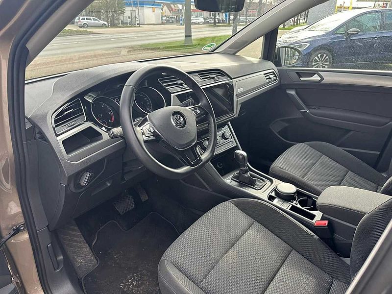 Volkswagen Touran Comfortline TDi  BMT   Automatik